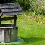 głęboka rozmowa przy studni